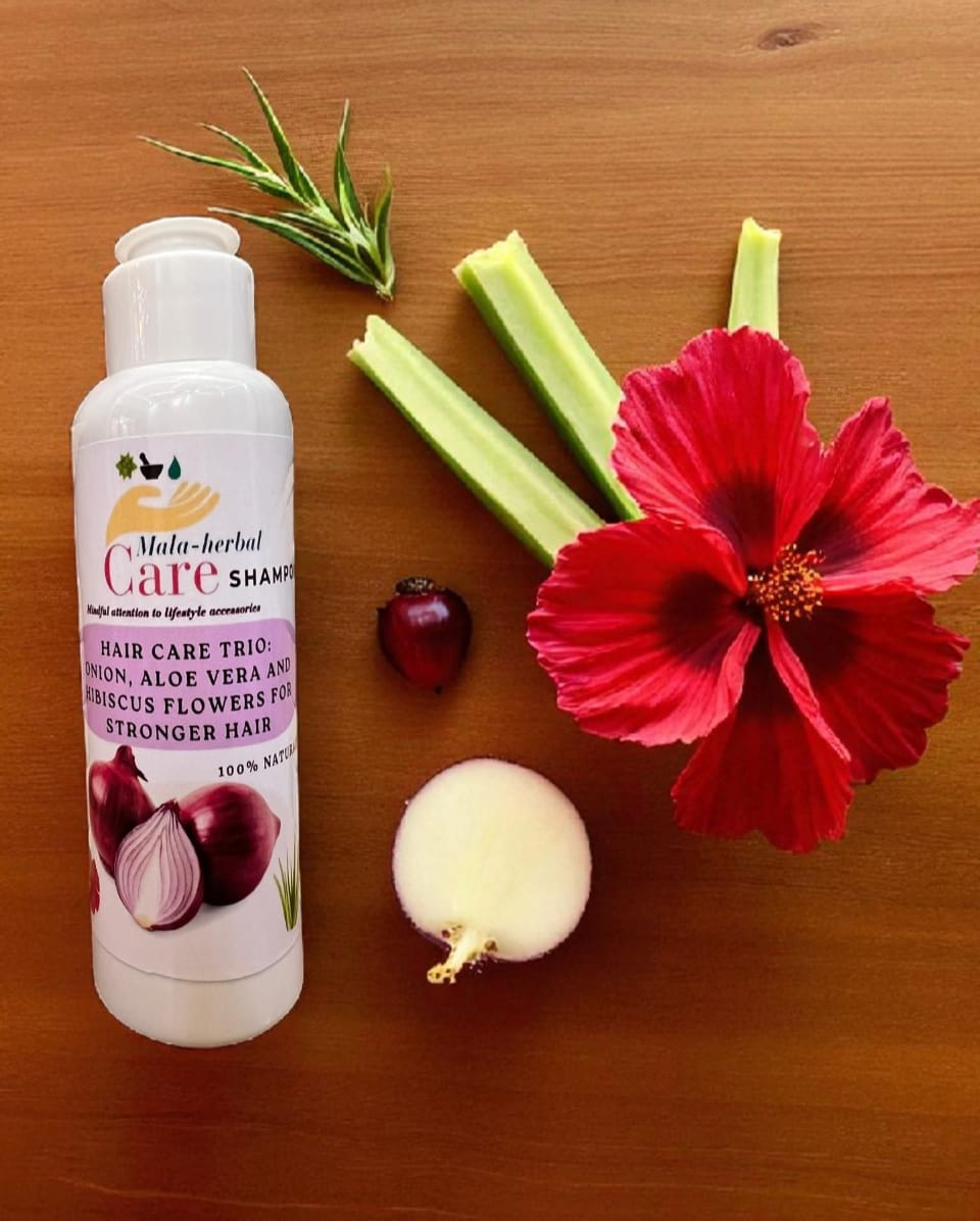 Onion Shampoo enriched with Habiscus and Alovera formulation